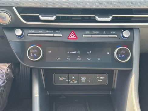 New 2025 Hyundai Sonata SEL FWD image 18