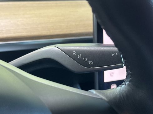 Used 2020 Tesla Model Y Long Range AWD/4WD image 16