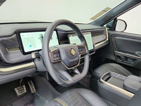 Used 2024 Rivian R1T Adventure image 19
