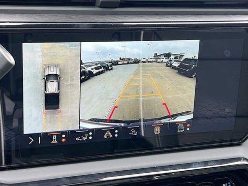 New 2026 GMC Sierra 2500 AT4X AWD/4WD image 9