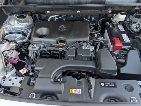 Used 2025 Toyota RAV4 XLE image 34