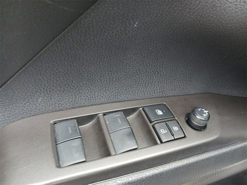 Used 2023 Toyota Camry SE image 28