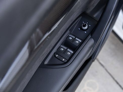 Used 2020 Audi SQ5 Premium Plus image 19