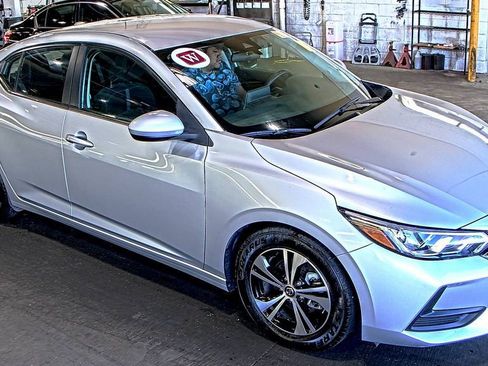Used 2023 Nissan Sentra SV FWD image 2