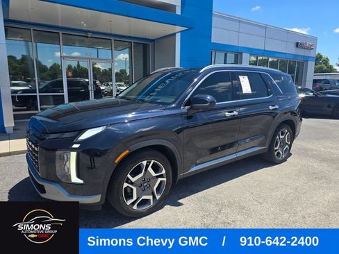 Used 2023 Hyundai Palisade Limited FWD image 1