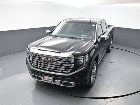 Used 2023 GMC Sierra 1500 Denali w/ Denali Reserve Package AWD/4WD image 47
