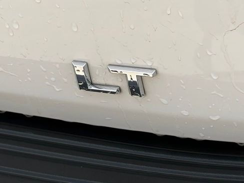 Used 2025 Chevrolet Tahoe LT image 10