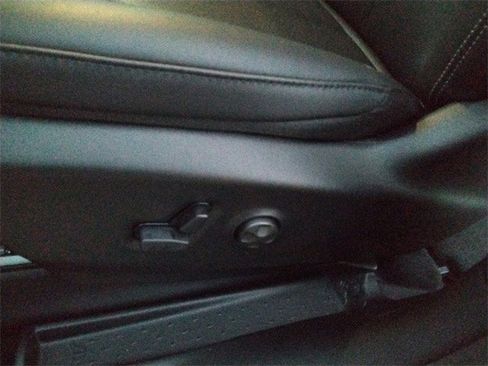 New 2026 Chrysler Voyager LX image 26