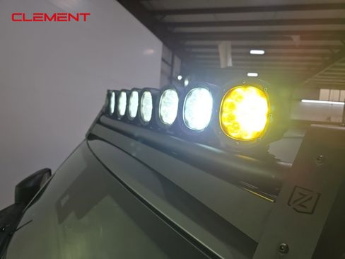 Used 2023 Ford Bronco Wildtrak image 31