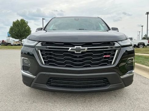 Used 2023 Chevrolet Traverse RS AWD/4WD image 8