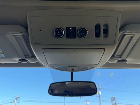 Used 2010 INFINITI QX56 4WD w/ Technology Pkg image 27