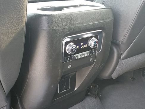 Certified 2021 GMC Yukon Denali AWD/4WD image 32