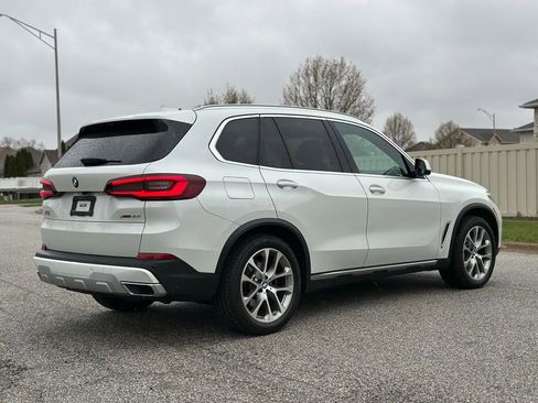 Used 2022 BMW X5 xDrive40i w/ Premium Package image 14