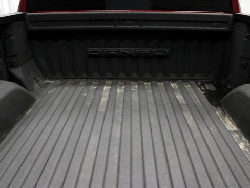 Used 2021 GMC Sierra 1500 Denali w/ Denali Ultimate Package AWD/4WD image 13