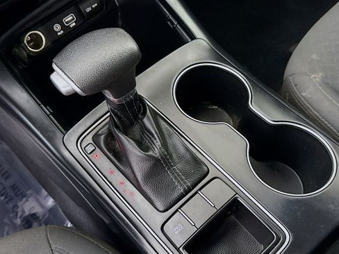 Used 2020 Kia Sorento LX image 20