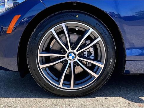 Used 2019 BMW 230i Coupe w/ Convenience Package RWD image 12
