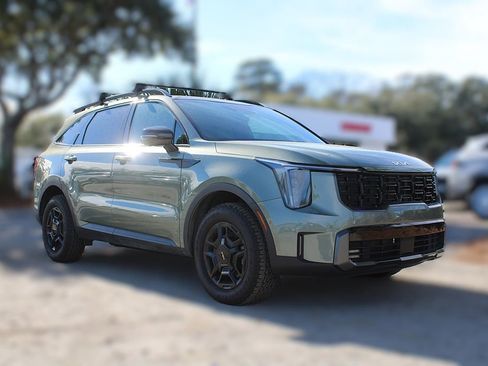 Certified 2024 Kia Sorento SX Prestige image 3