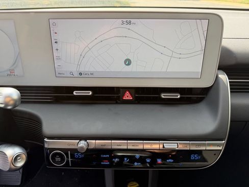 Used 2024 Hyundai Ioniq 5 SEL RWD image 12
