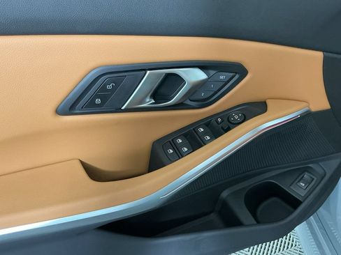 New 2026 BMW 330i Sedan w/ M Sport Package RWD image 18