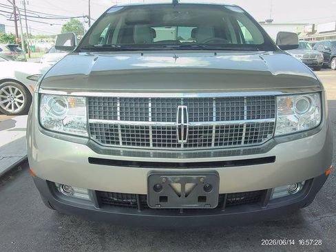 Used 2008 Lincoln MKX 2WD image 2