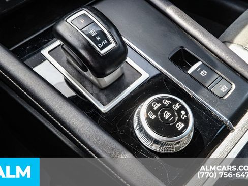 Used 2023 Mitsubishi Outlander SE image 45