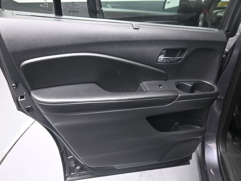 Used 2019 Honda Pilot EX-L image 17