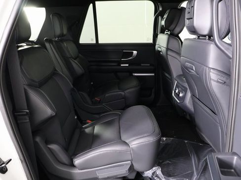 New 2026 Ford Expedition Max Platinum w/ Stealth Appearance Package image 13