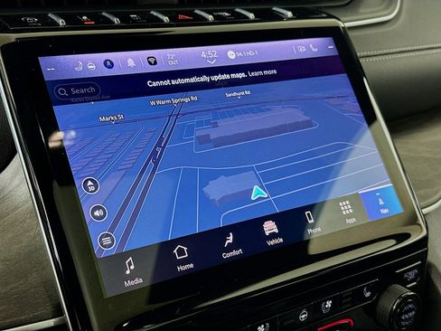 Used 2024 Jeep Grand Cherokee L Limited w/ Luxury Tech Group II image 22