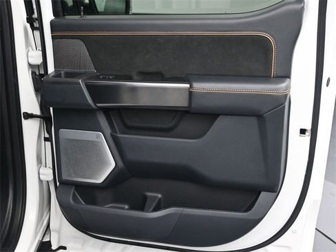 Used 2022 Ford F150 Platinum w/ Equipment Group 701A High image 13