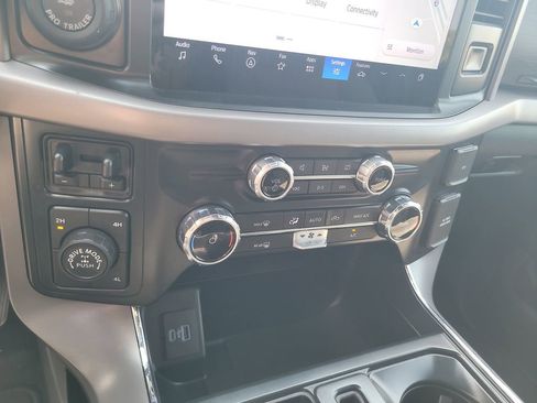 Used 2024 Ford F150 XLT w/ Mobile Office Package image 19