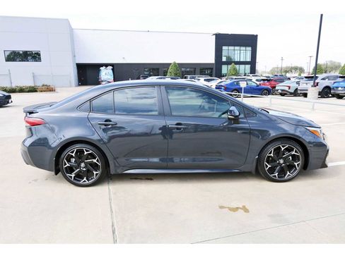 Used 2025 Toyota Corolla FX image 5