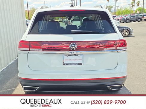 Used 2024 Volkswagen Atlas SE AWD/4WD image 6