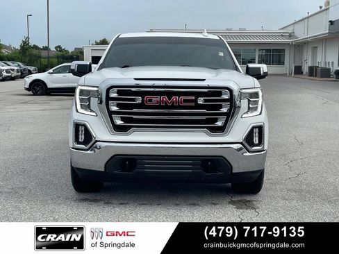 Used 2021 GMC Sierra 1500 SLT w/ SLT Premium Package AWD/4WD image 2
