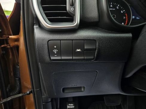 Used 2021 Kia Sportage LX AWD/4WD image 13