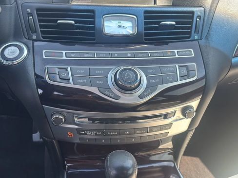 Used 2012 INFINITI M37 w/ Sport Pkg RWD image 27