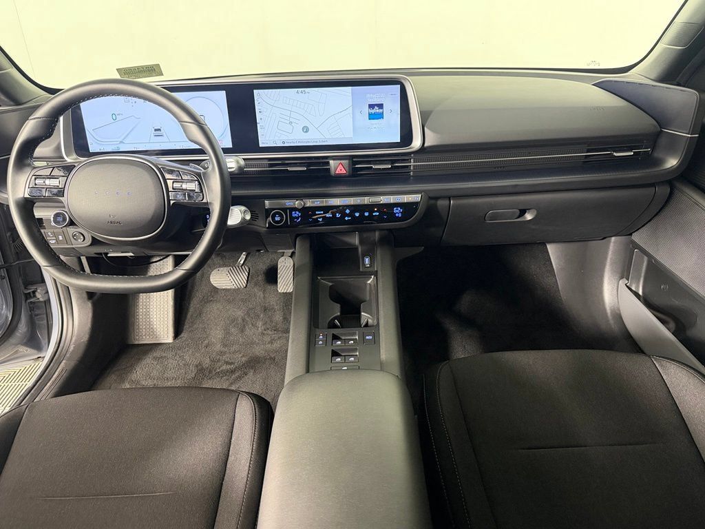 Used 2024 Hyundai Ioniq 6 SE RWD image 13