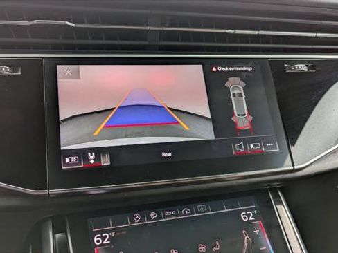 Used 2021 Audi Q8 Premium Plus AWD/4WD image 27