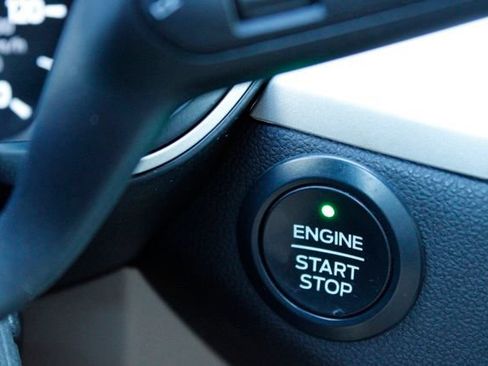 Used 2020 Ford Escape SE AWD/4WD image 23
