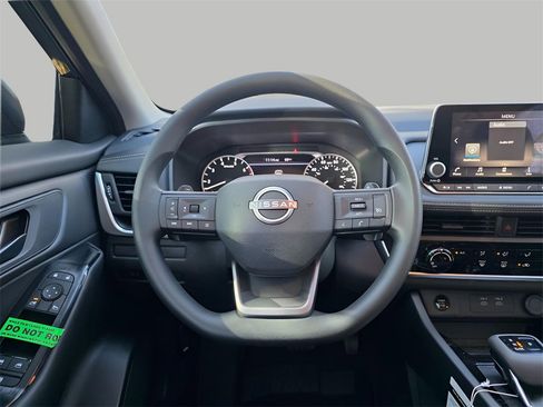 New 2026 Nissan Rogue S image 19