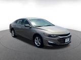 Used 2024 Chevrolet Malibu LT image 3