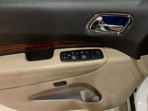 Used 2015 Dodge Durango Limited w/ Premium Group image 13