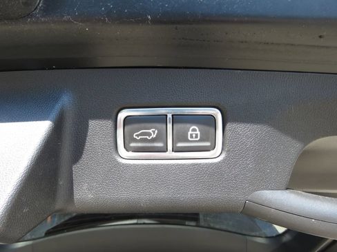 Used 2021 Kia Sorento SX Prestige AWD/4WD image 19