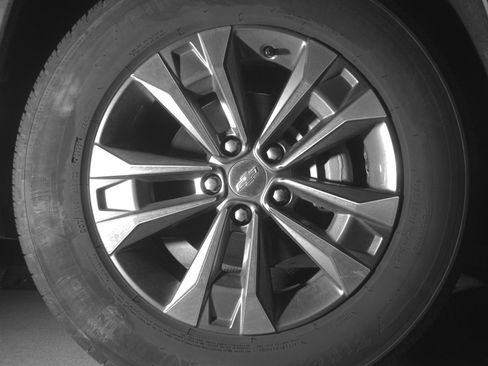 Used 2025 Chevrolet Equinox LT image 13