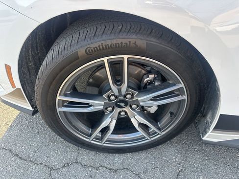 Used 2025 Ford Mustang Coupe image 16