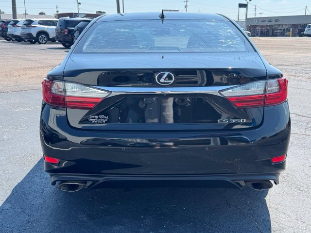 Used 2017 Lexus ES 350 w/ Luxury Package FWD image 4