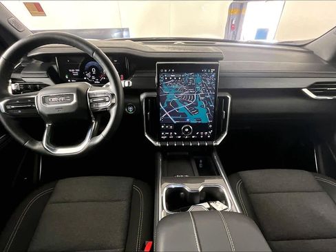 Used 2025 GMC Acadia Elevation w/ LPO, Floor Liner Package image 27