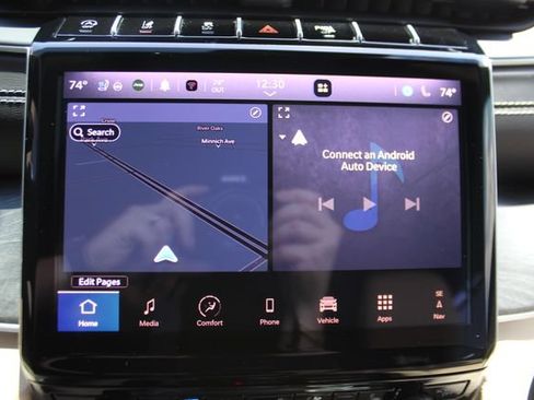 Used 2025 Jeep Grand Cherokee L Limited w/ Luxury Tech Group II AWD/4WD image 20
