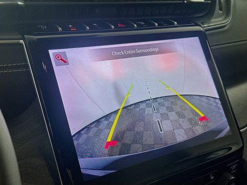 Used 2023 Jeep Grand Cherokee Limited w/ Luxury Tech Group II image 22