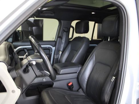 Used 2022 Land Rover Defender 110 XS Edition image 6