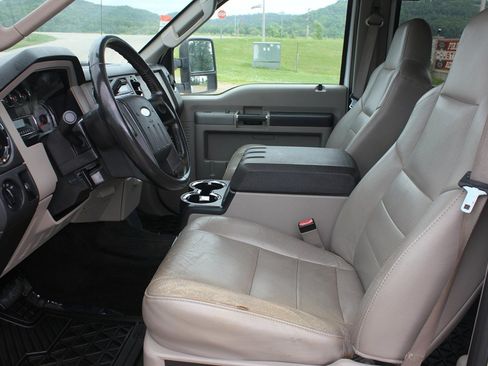 Used 2008 Ford F350 4x4 Crew Cab DRW Super Duty image 25